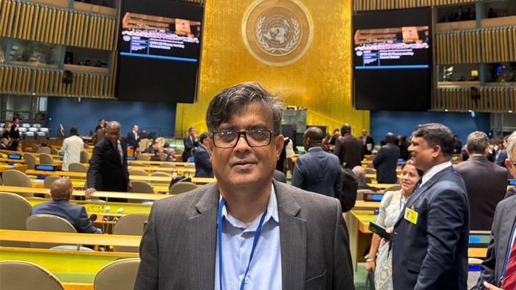 আগামী নির্বাচন সম্পর্কে বিশ্বকে অবহিত করবেন প্রধান উপদেষ্টা: প্রেস সচিব